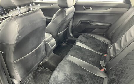 KIA K5, 2021 год, 2 400 000 рублей, 11 фотография