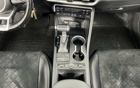 KIA K5, 2021 год, 2 400 000 рублей, 18 фотография