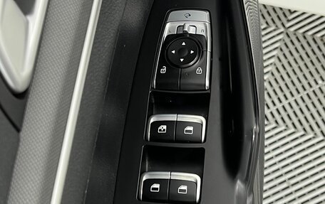 KIA K5, 2021 год, 2 400 000 рублей, 19 фотография