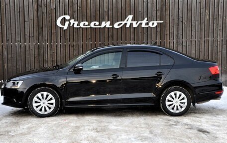 Volkswagen Jetta VI, 2012 год, 940 000 рублей, 2 фотография