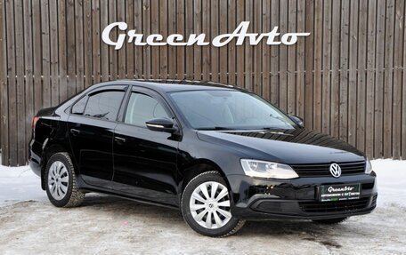 Volkswagen Jetta VI, 2012 год, 940 000 рублей, 7 фотография