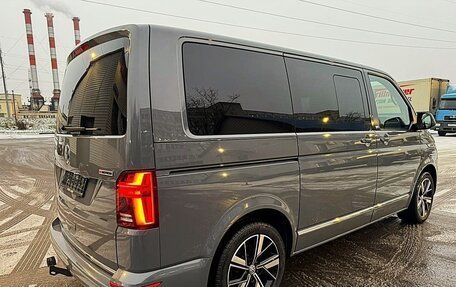 Volkswagen Multivan T6 рестайлинг, 2022 год, 7 450 000 рублей, 3 фотография