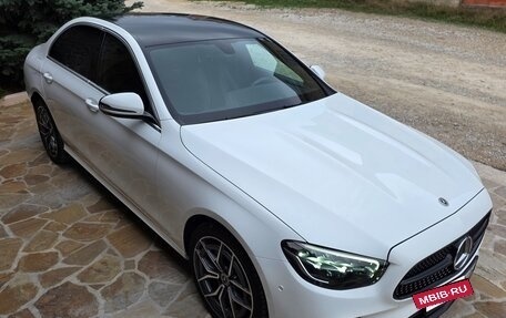 Mercedes-Benz E-Класс, 2021 год, 4 520 000 рублей, 12 фотография