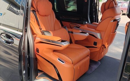 Mercedes-Benz V-Класс, 2024 год, 9 500 000 рублей, 8 фотография