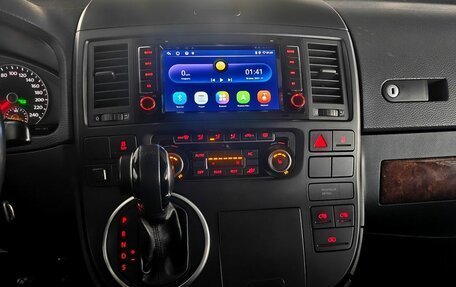 Volkswagen Multivan T5, 2011 год, 2 100 000 рублей, 13 фотография