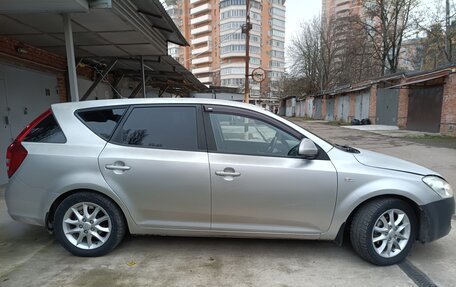 KIA cee'd I рестайлинг, 2008 год, 400 000 рублей, 1 фотография