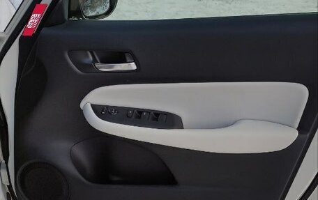 Honda Fit, 2021 год, 1 700 000 рублей, 29 фотография