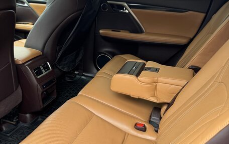 Lexus RX IV рестайлинг, 2017 год, 4 000 000 рублей, 9 фотография