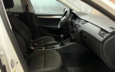 Skoda Octavia, 2017 год, 1 290 000 рублей, 22 фотография