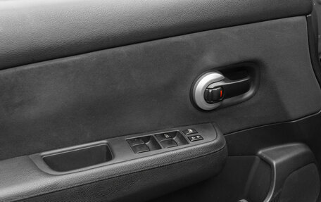 Nissan Tiida, 2011 год, 640 000 рублей, 15 фотография