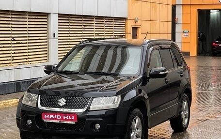 Suzuki Grand Vitara, 2011 год, 650 000 рублей, 1 фотография