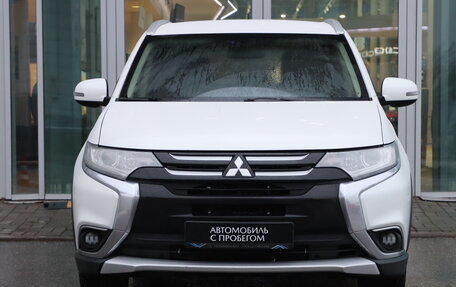 Mitsubishi Outlander III рестайлинг 3, 2016 год, 1 490 000 рублей, 8 фотография