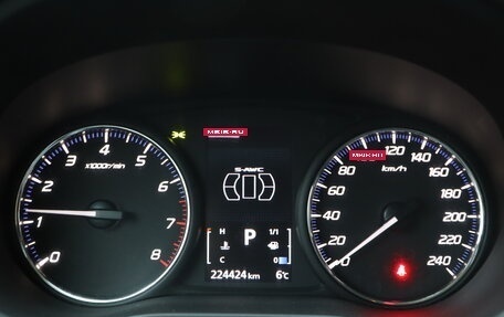 Mitsubishi Outlander III рестайлинг 3, 2016 год, 1 490 000 рублей, 14 фотография