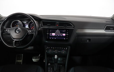 Volkswagen Tiguan II, 2020 год, 1 849 000 рублей, 7 фотография