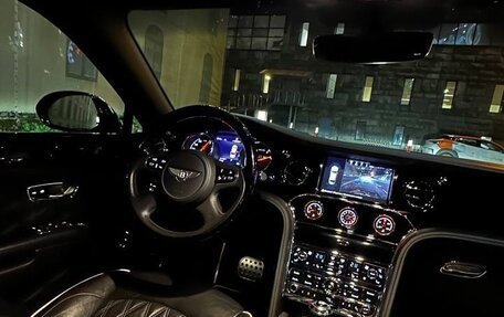 Bentley Mulsanne II, 2017 год, 15 фотография