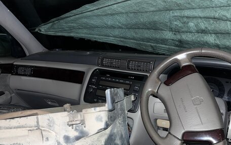 Toyota Crown, 2001 год, 250 000 рублей, 9 фотография