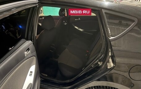 Hyundai Solaris II рестайлинг, 2011 год, 780 000 рублей, 7 фотография