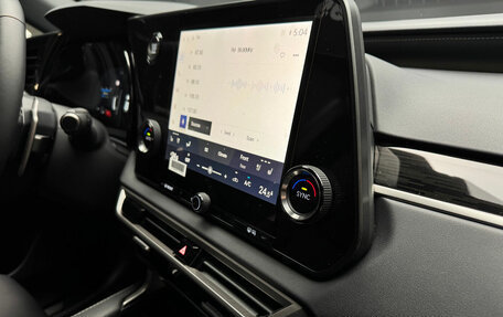 Lexus RX IV рестайлинг, 2025 год, 8 500 000 рублей, 16 фотография