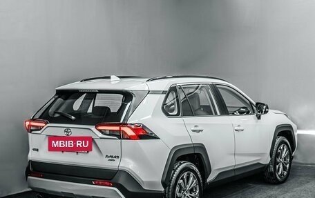 Toyota RAV4, 2025 год, 4 540 000 рублей, 6 фотография