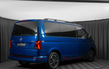 Volkswagen Caravelle T6 рестайлинг, 2021 год, 4 390 000 рублей, 5 фотография