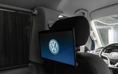 Volkswagen Caravelle T6 рестайлинг, 2021 год, 4 390 000 рублей, 16 фотография