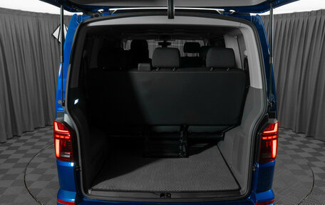 Volkswagen Caravelle T6 рестайлинг, 2021 год, 4 390 000 рублей, 26 фотография