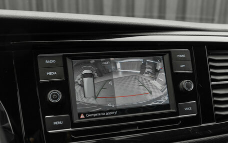 Volkswagen Caravelle T6 рестайлинг, 2021 год, 4 390 000 рублей, 23 фотография