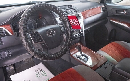 Toyota Camry, 2014 год, 2 099 000 рублей, 8 фотография
