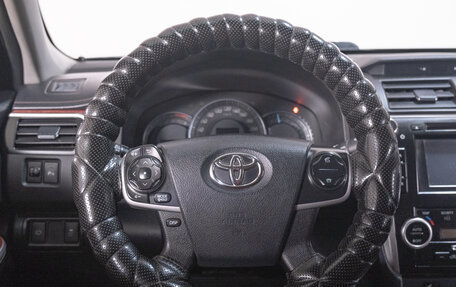 Toyota Camry, 2014 год, 2 099 000 рублей, 13 фотография