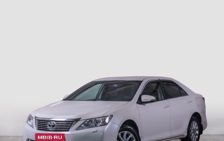 Toyota Camry, 2014 год, 2 099 000 рублей, 3 фотография