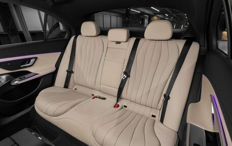 Mercedes-Benz E-Класс, 2025 год, 9 800 000 рублей, 28 фотография