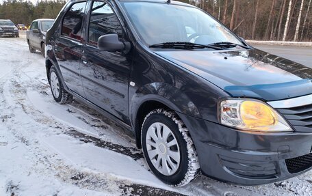 Renault Logan I, 2010 год, 620 000 рублей, 2 фотография