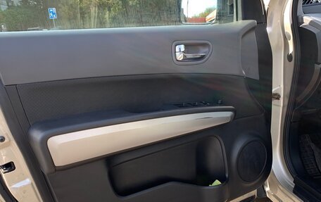 Nissan X-Trail, 2008 год, 910 000 рублей, 15 фотография