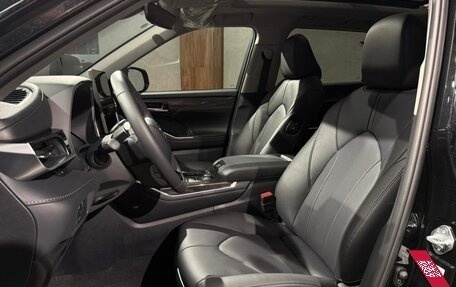 Toyota Highlander, 2025 год, 5 650 000 рублей, 8 фотография