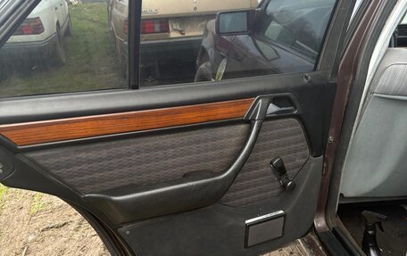 Mercedes-Benz W124, 1989 год, 20 000 рублей, 8 фотография