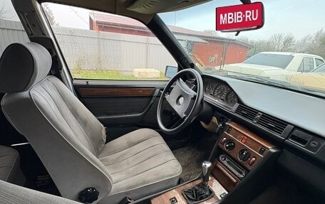 Mercedes-Benz W124, 1989 год, 20 000 рублей, 4 фотография