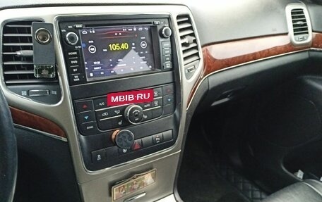 Jeep Grand Cherokee, 2012 год, 1 750 000 рублей, 24 фотография