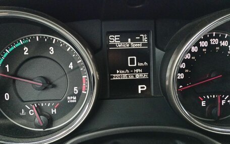 Jeep Grand Cherokee, 2012 год, 1 750 000 рублей, 25 фотография