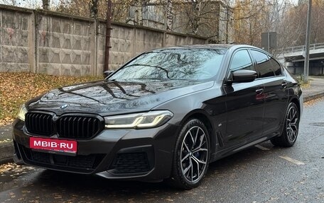 BMW 5 серия, 2020 год, 5 990 000 рублей, 1 фотография