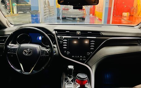 Toyota Camry, 2021 год, 2 980 000 рублей, 6 фотография