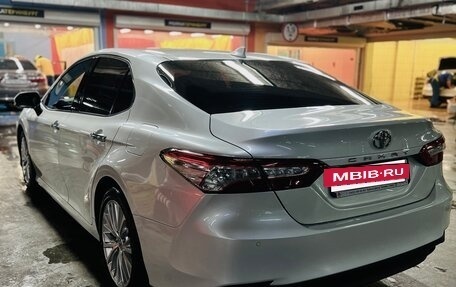 Toyota Camry, 2021 год, 2 980 000 рублей, 5 фотография