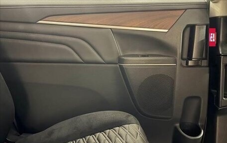 Mitsubishi Delica D:5 I, 2021 год, 2 520 000 рублей, 20 фотография