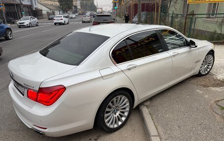 BMW 7 серия, 2011 год, 1 350 000 рублей, 15 фотография