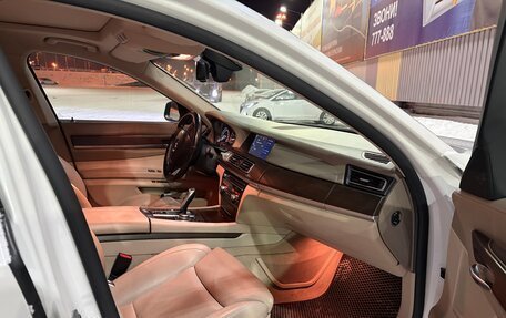 BMW 7 серия, 2011 год, 1 350 000 рублей, 9 фотография