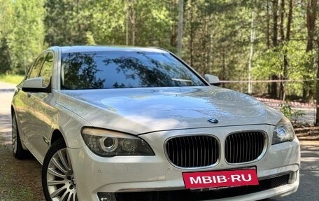 BMW 7 серия, 2011 год, 1 350 000 рублей, 14 фотография