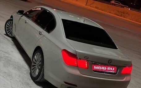 BMW 7 серия, 2011 год, 1 350 000 рублей, 19 фотография
