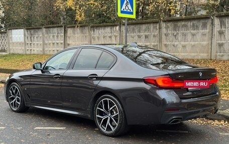 BMW 5 серия, 2020 год, 5 990 000 рублей, 3 фотография