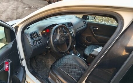 Volkswagen Polo VI (EU Market), 2012 год, 500 000 рублей, 7 фотография