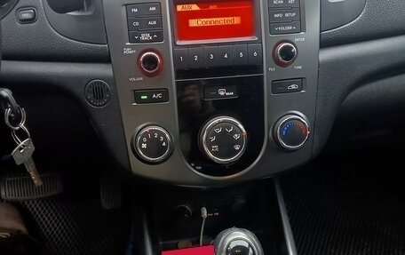 KIA Cerato III, 2011 год, 800 000 рублей, 9 фотография