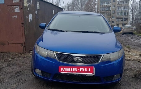 KIA Cerato III, 2011 год, 800 000 рублей, 3 фотография
